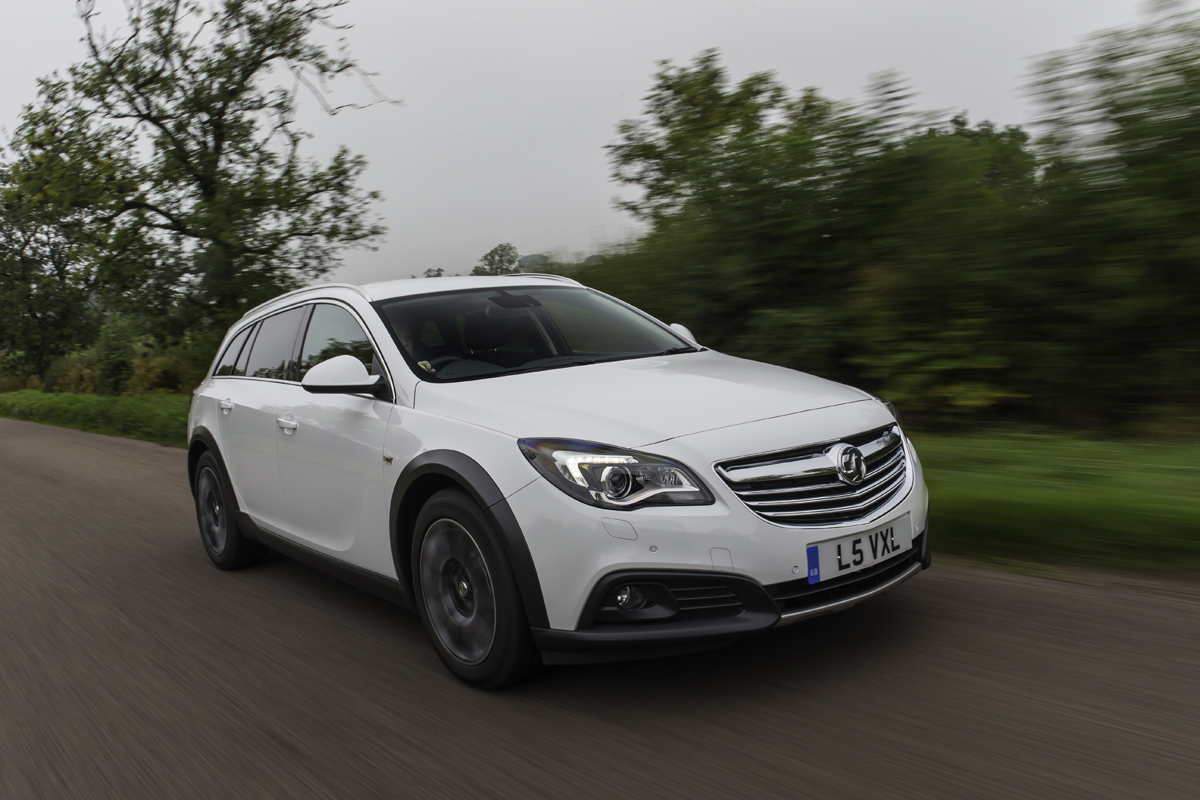 Vauxhall Insignia Country Tourer 13 15 Review Auto Express