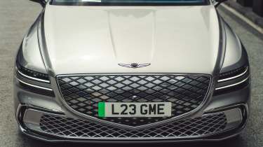 Genesis Electrified G80 - grille