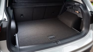 Volkswagen Tiguan 2016 - boot