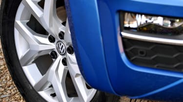 Volkswagen Amarok pick-up 2016 -  wheel