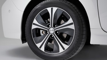 New Nissan Leaf - wheel