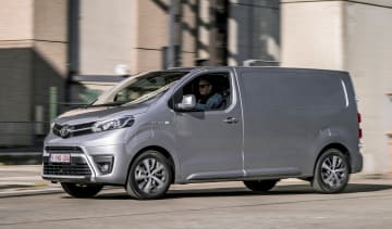 Toyota Proace electric - front