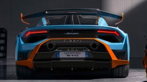 Lamborghini%20Huracan%20STO-6.jpg