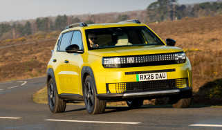 Fiat Grande Panda electric - cornering