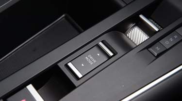 Citroen C5 Aircross - drive mode selector