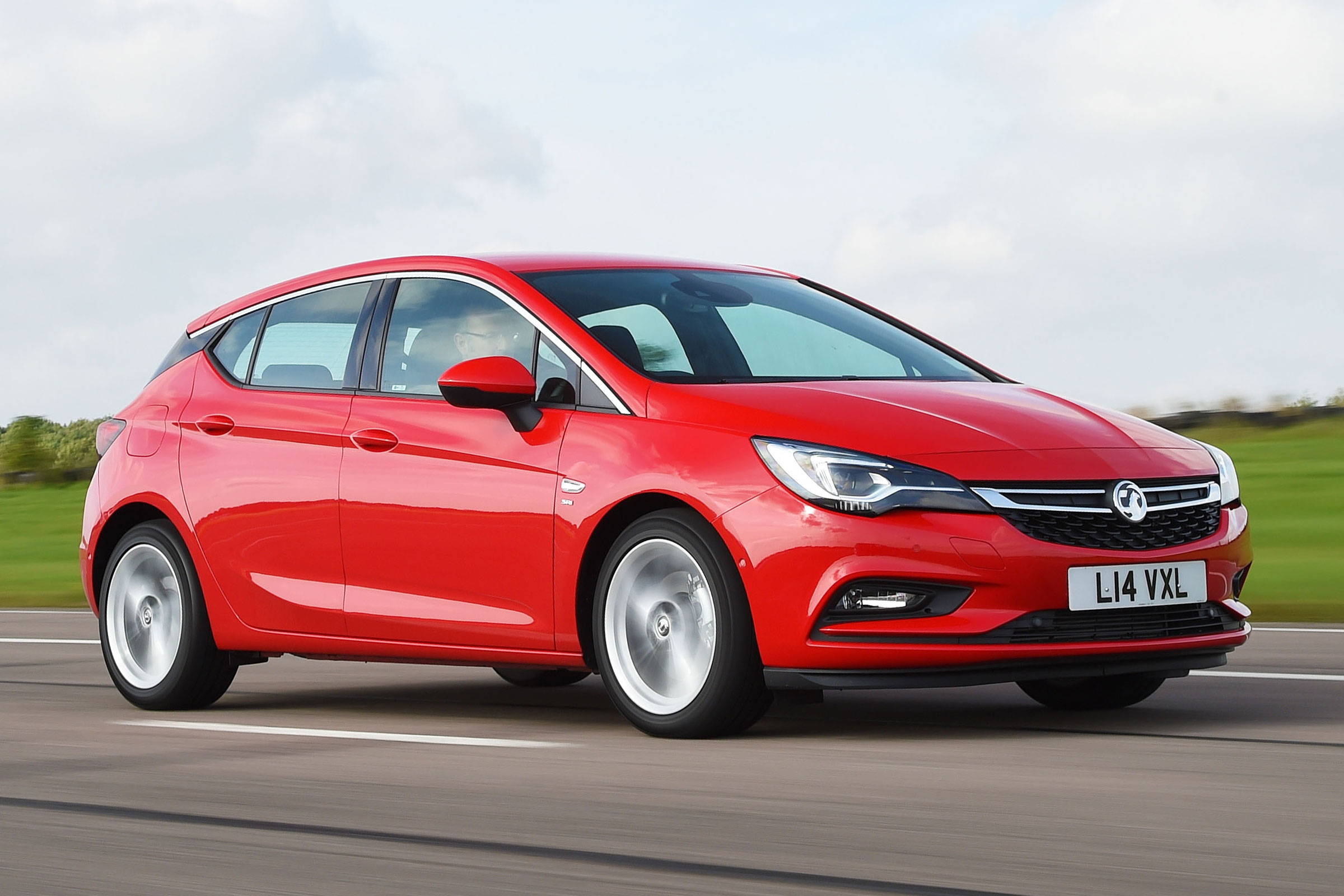 vauxhall-to-publish-real-world-mpg-and-emissions-stats-from-2016-auto