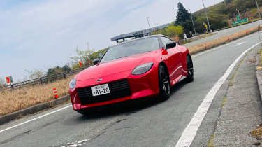 Nissan Z - front cornering