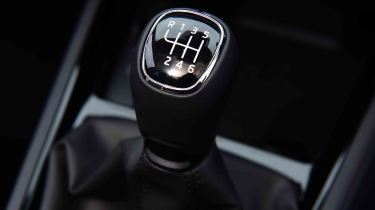 Skoda Scala - gear lever