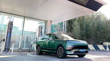 Connected Hyundai - charging