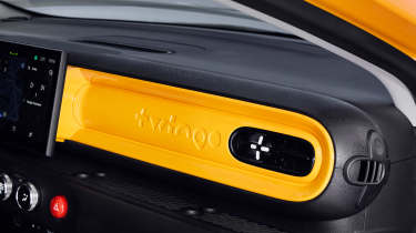 Renault Twingo - interior detail