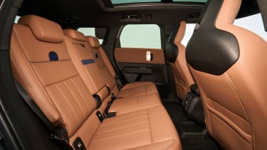 MINI Countryman SE - rear seats