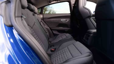 Audi e-tron GT quattro – rear seats