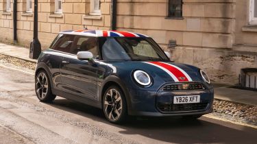 MINI Cooper Oxford Edition - front