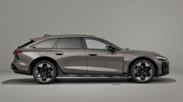 Audi A6 Allroad - side static