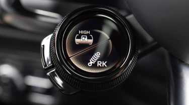 Mercedes-AMG G 63 - controls
