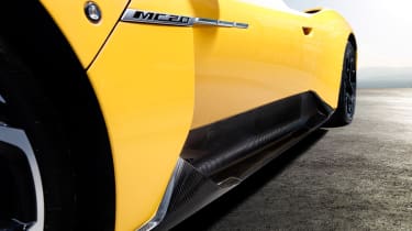 Maserati MC20 - side profile