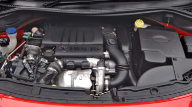 Peugeot 1007 1.6 HDi engine