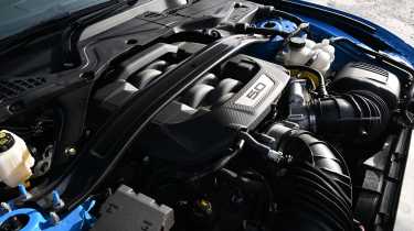 Ford Mustang - engine bay