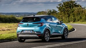 Renault%20Captur%20E-Tense%20Hybrid-9.jpg