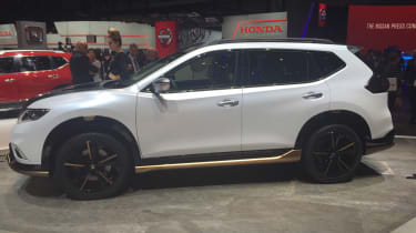 Nissan X-Trail Premium - Geneva show side