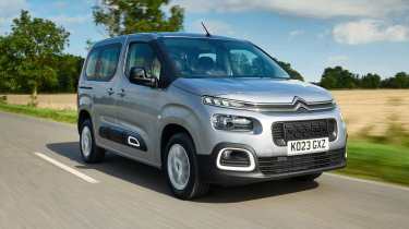 Citroen Berlingo - front tracking