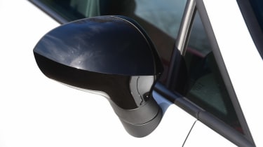 SEAT Ibiza Cupra vs VW Polo GTI - mirror