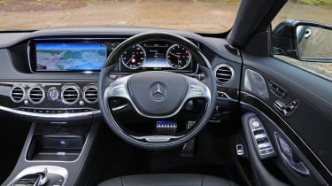 Mercedes S 350 BlueTec und S 300 Hybrid im ersten Fahrbericht