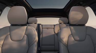 Volvo XC60 - seats