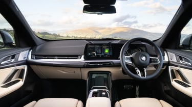 BMW X1 xDrive23i M Sport - interior