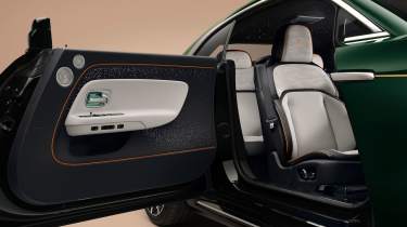 Rolls-Royce Spectre Series II - door open