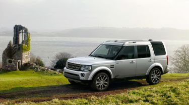 Land Rover Discovery XXV front