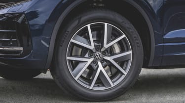 Volkswagen Touareg eHybrid 4Motion - wheel