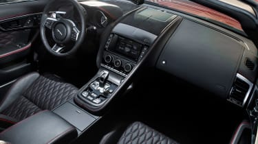 Jaguar F-Type SVR Convertible - interior
