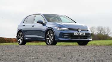 Volkswagen Golf - front static