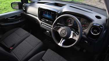 Mercedes Vito Tourer - dash