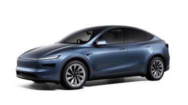 Tesla Model Y facelift - blue front