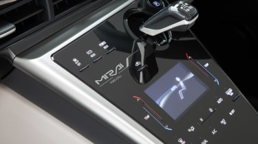 Toyota Mirai - centre console