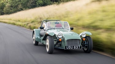 Caterham Seven Sprint - front tracking 2