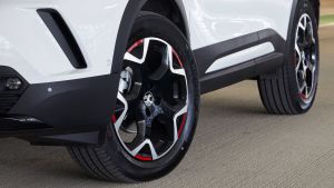 Vauxhall Mokka - wheels