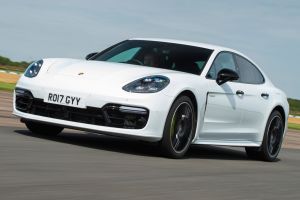 Best luxury cars - Porsche Panamera