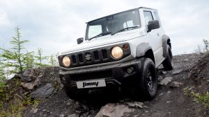 Suzuki Jimny Commercial - front