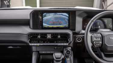 Toyota Land Cruiser Commercial - infotainment screen