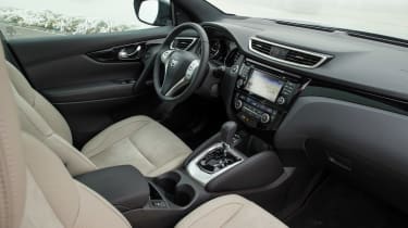 Nissan Qashqai 2014 1.6 dCi interior
