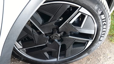 Peugeot 408 GT Puretech - front o/s wheel