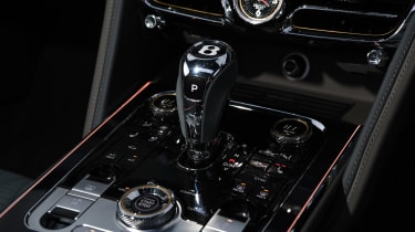 Bentley Flying Spur V8 S - transmission