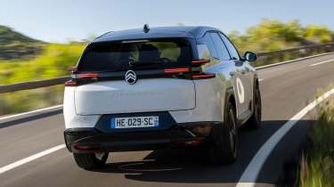 Citroen C5 Aircross - rear action