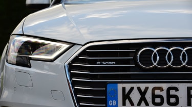 Audi A3 e-tron - front detail