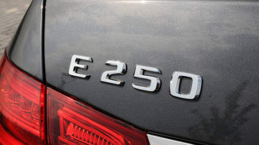 Mercedes E220 CDI SE badge