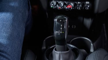 MINI Cooper D Auto - gear lever