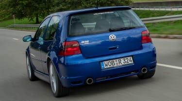 Volkswagen Golf R32 - rear